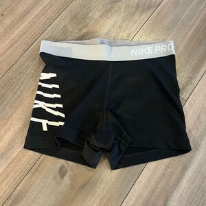Nike Pro Athletic Workout Spandex Shorts Women Medium‎ Bin E-7